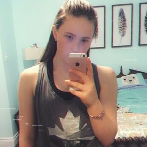 Meet your Posher, Madison